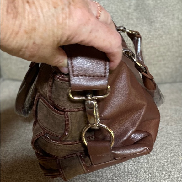 🔥KI - KE Leather Suede Zipper Accent Italian Satchel Bag🔥 NEW - Picture 3 of 14